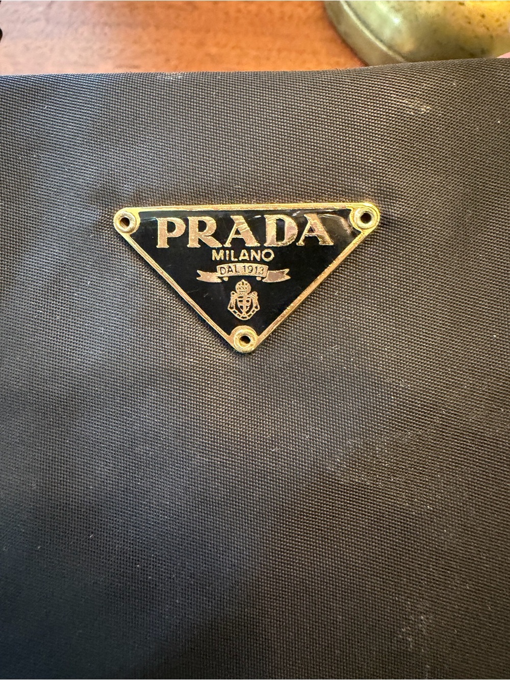 Prada Black vintage 2000’s Tessuto mini Nylon Shoulder Bag with Red Zip Pouch - Picture 2 of 16